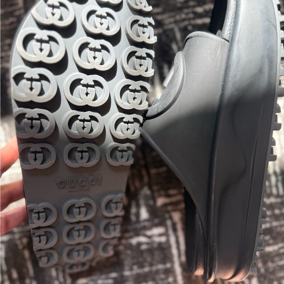Authentic Gucci slides sz 39 - Picture 7 of 7
